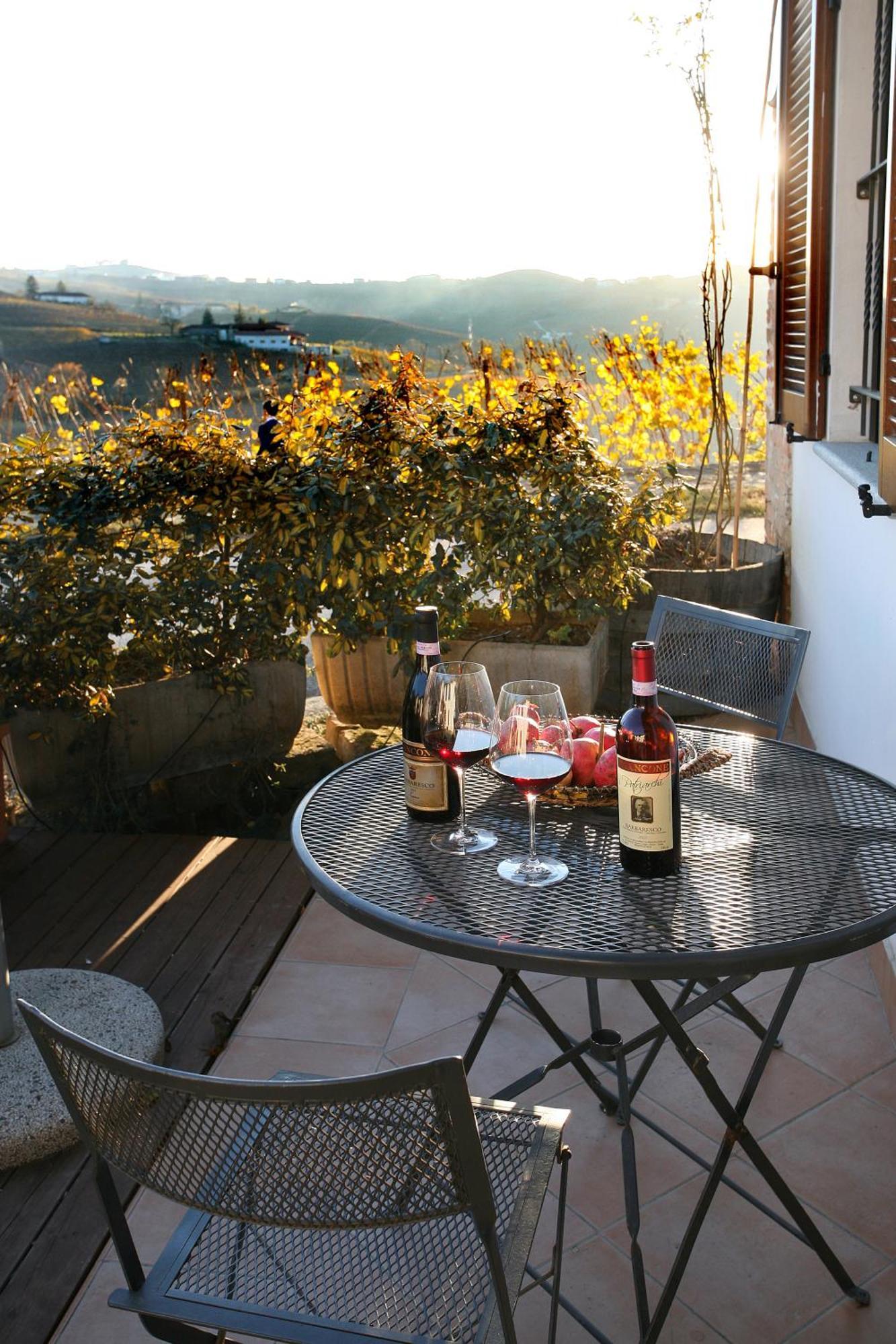 Agriturismo Antichi Poderi Gallina Neive Zewnętrze zdjęcie